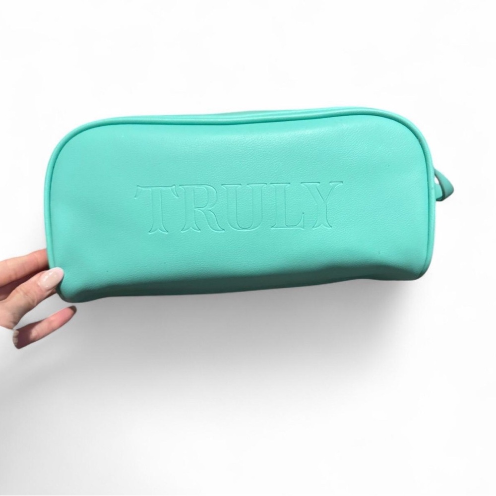Truly Beauty Turquoise Cosmetic Bag